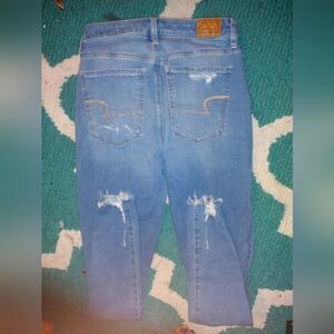 Size 6 American Eagle highrise jeans